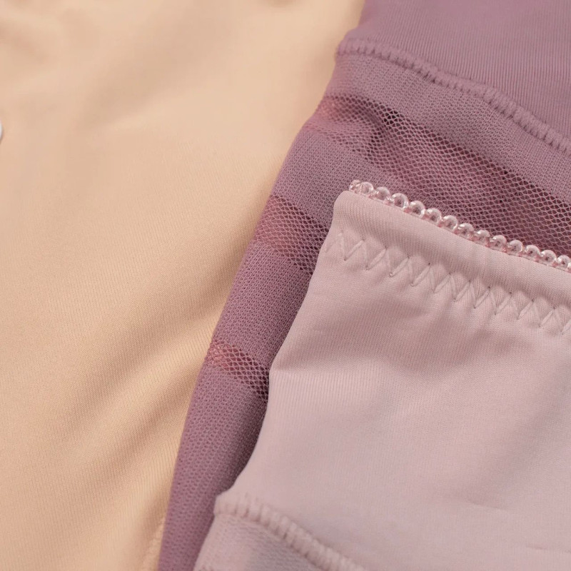 Гладкі безшовні труси сліпи з декоративною прозорою сіточкою (великі розміри) Occa 4XL