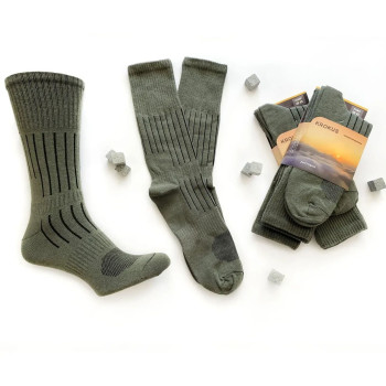 Трекінгові високі термо чоловічі шкарпетки демісезонні колір хакі Krokus