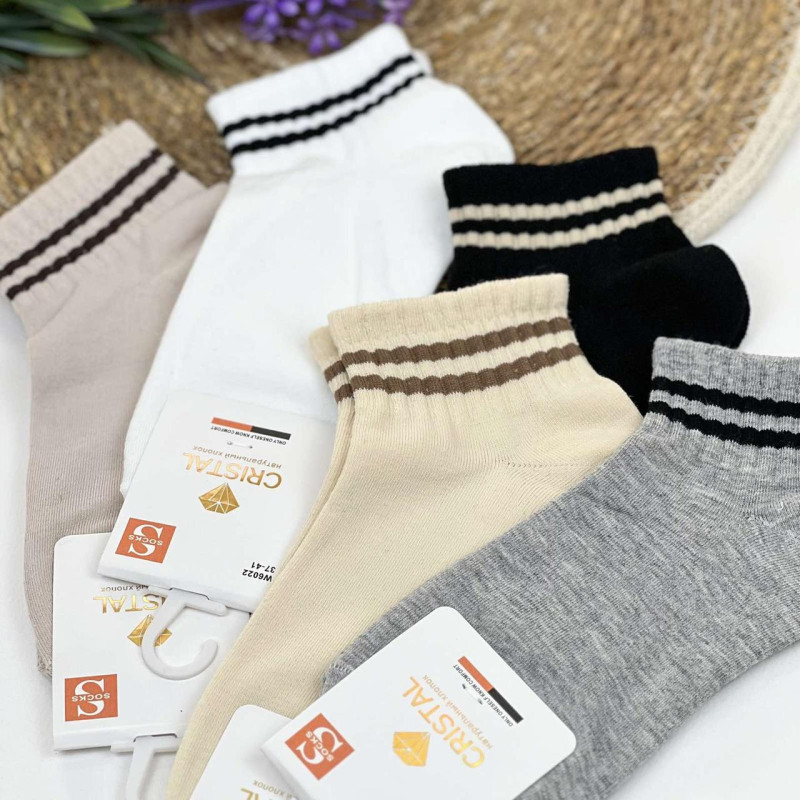 Короткі жіночі бавовняні шкарпетки зі смужками на резинці Cristal Бежевий