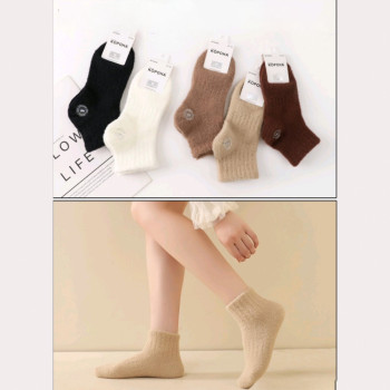 Жіночі укорочені шкарпетки з вовни альпаки Корона