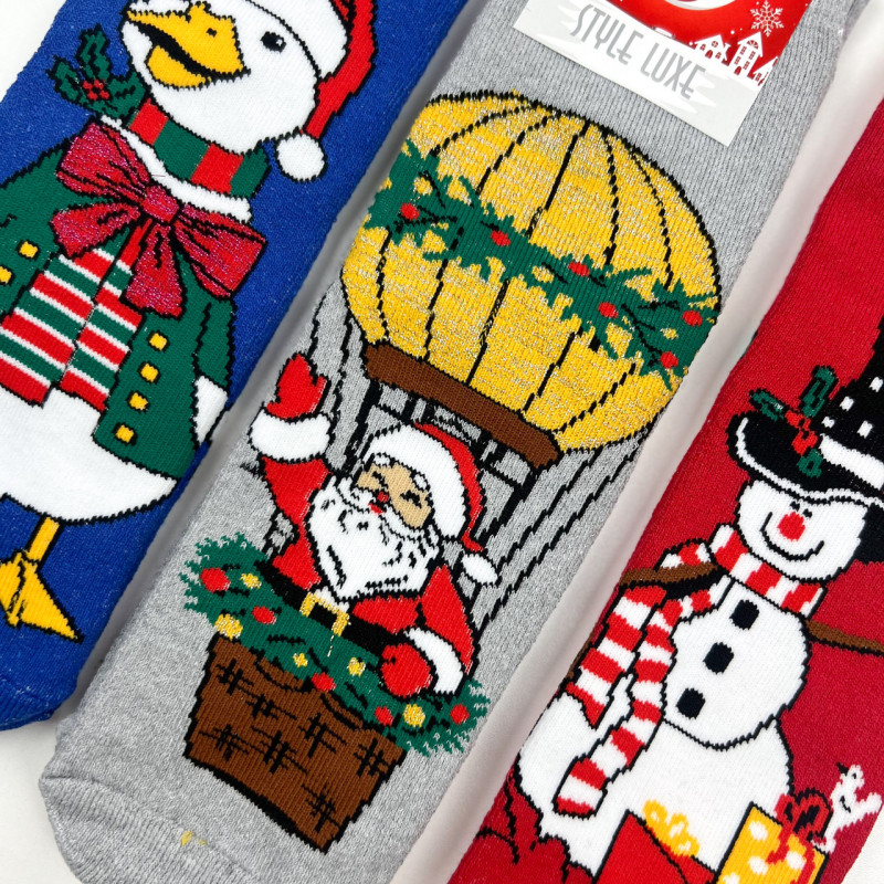 Жіночі махрові новорічні шкарпетки Санта в кулі Style Luxe