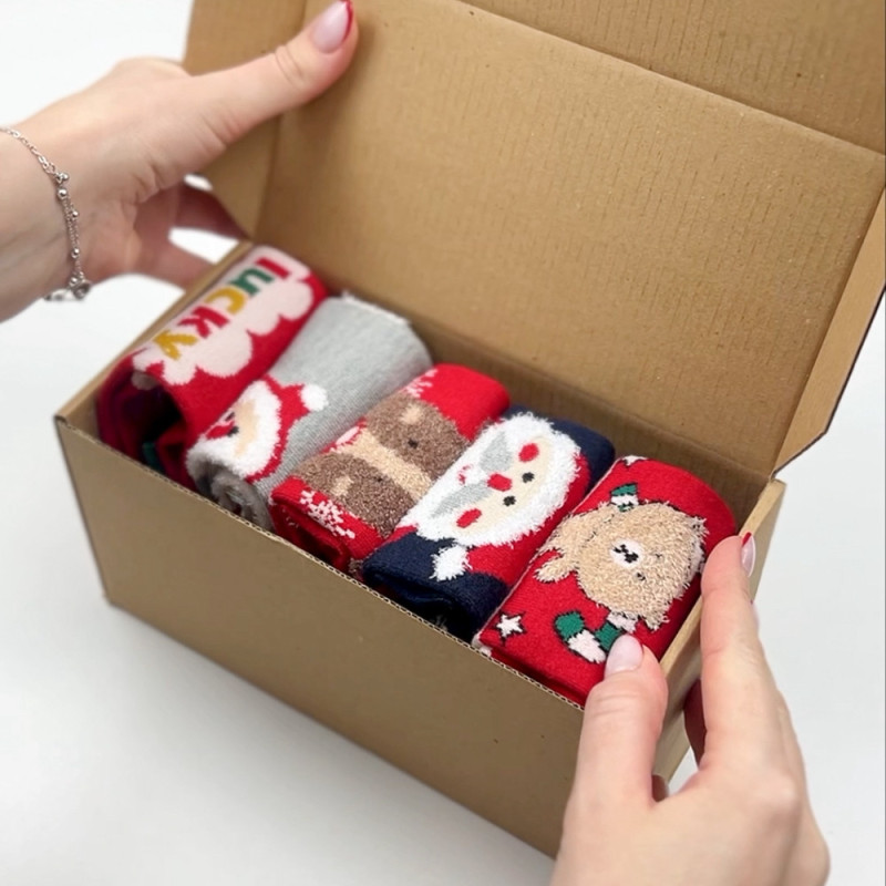 Подарунковий набір з 5 пар жіночих кашемірових шкарпеток Корона