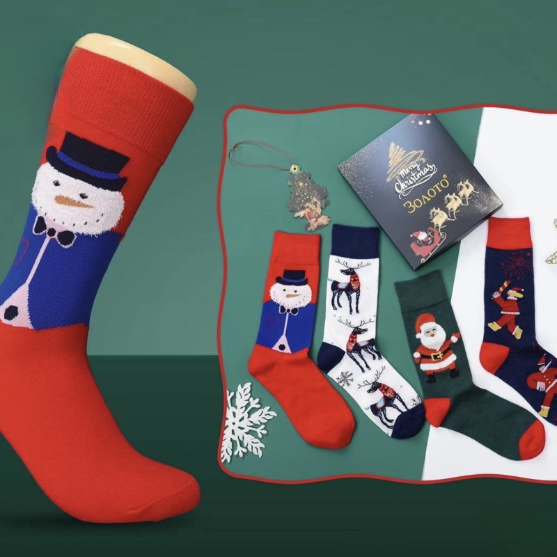 Набір чоловічих новорічних шкарпеток у подарунковому пакуванні 4 пари Золото