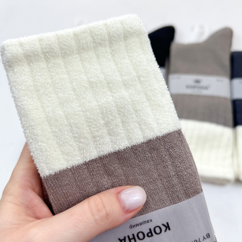 Кашемірові жіночі високі шкарпетки Корона