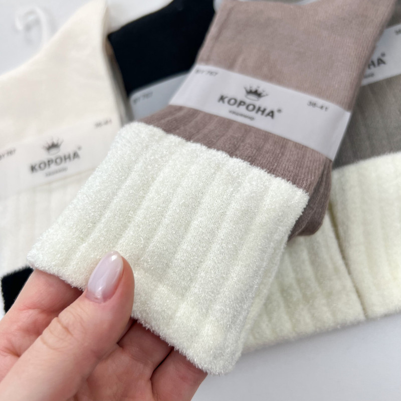 Кашемірові жіночі високі шкарпетки Корона