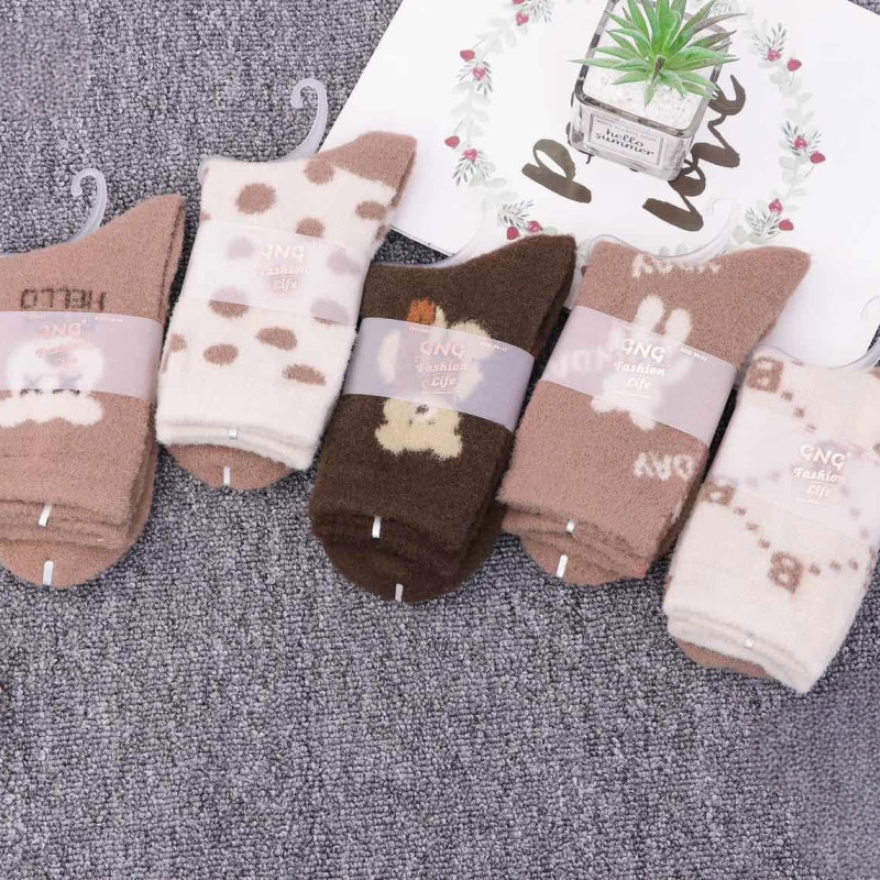 Мʼякі жіночі шкарпетки з шерсті альпаки (малюнок ведмеді) GNG 39-42