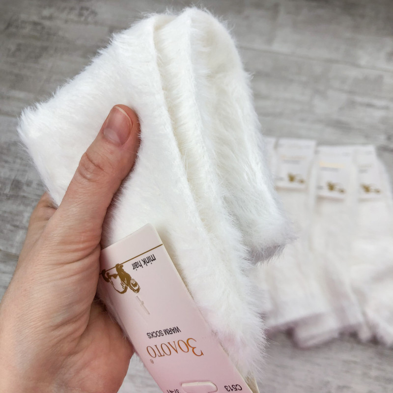 Короткі жіночі білі шкарпетки із вовни норки DMDBS