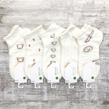 Короткі жіночі білі шкарпетки Шугуан