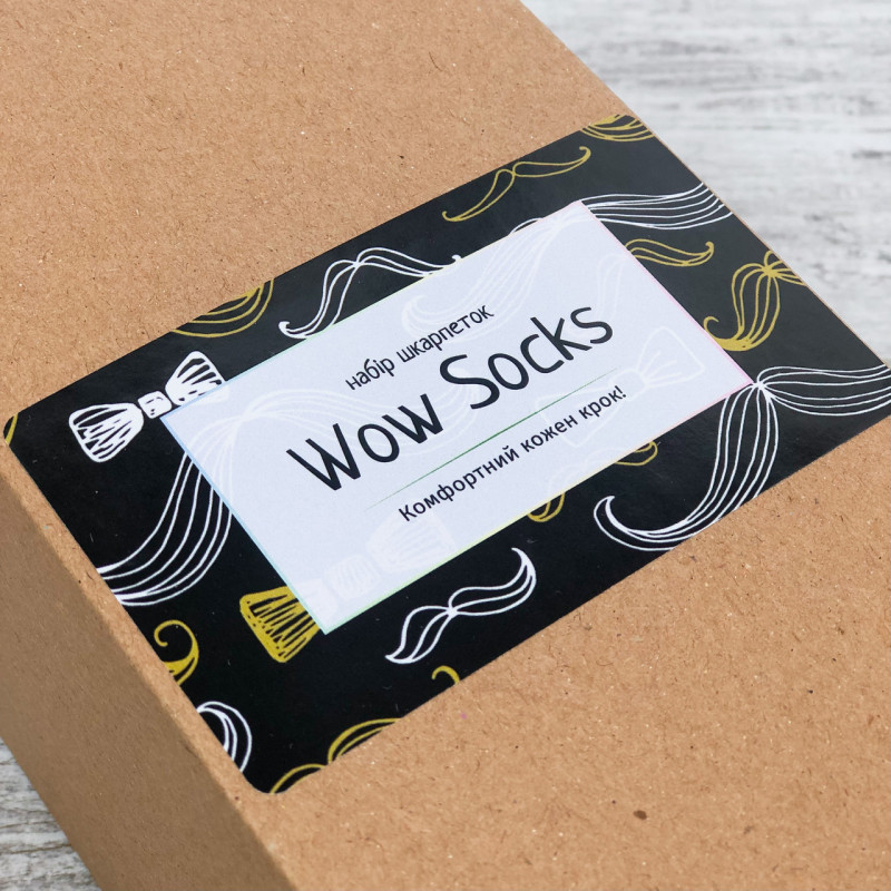 Подарункова коробка для шкарпеток "Вуса" (21*11*10 см)