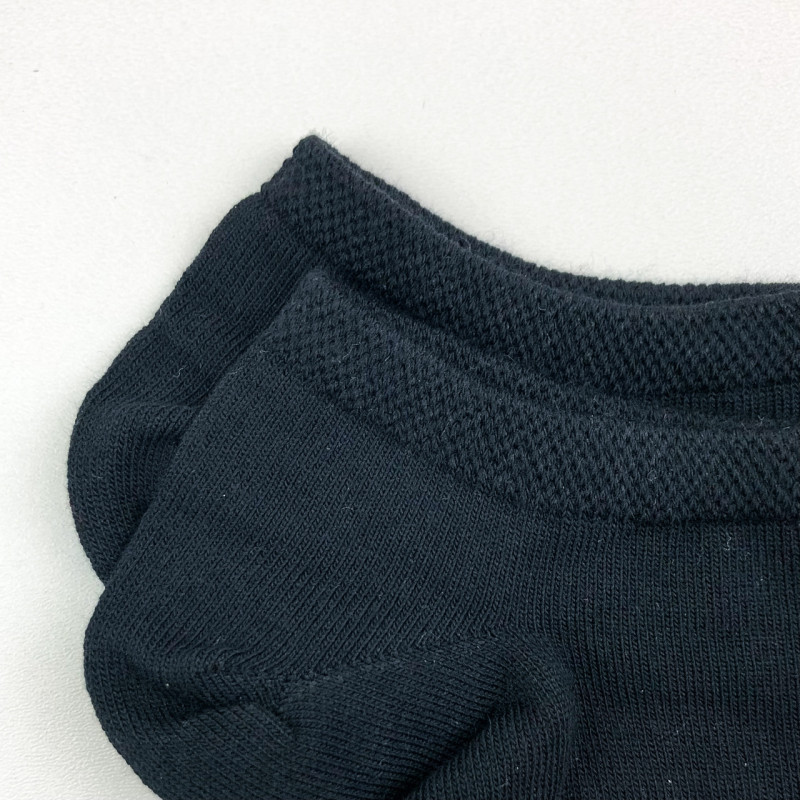 Жіночі короткі шкарпетки бавовна чорного кольору Krokus