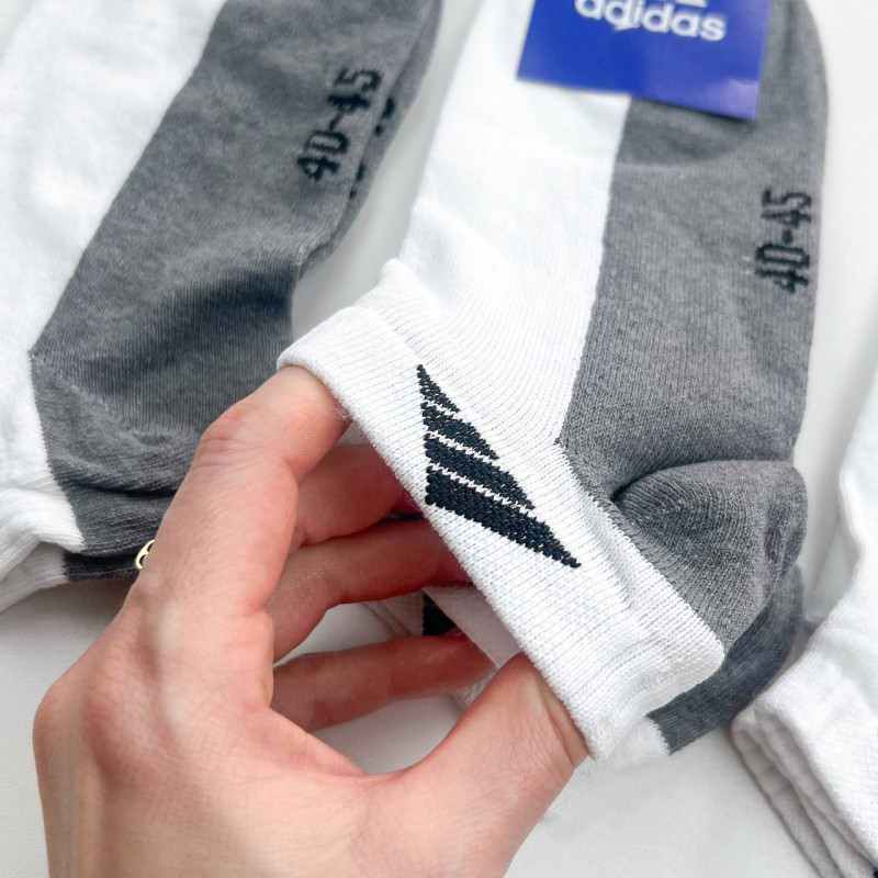 Короткі білі бавовняні шкарпетки з сірою підошвою Adidas упаковка 12 пар