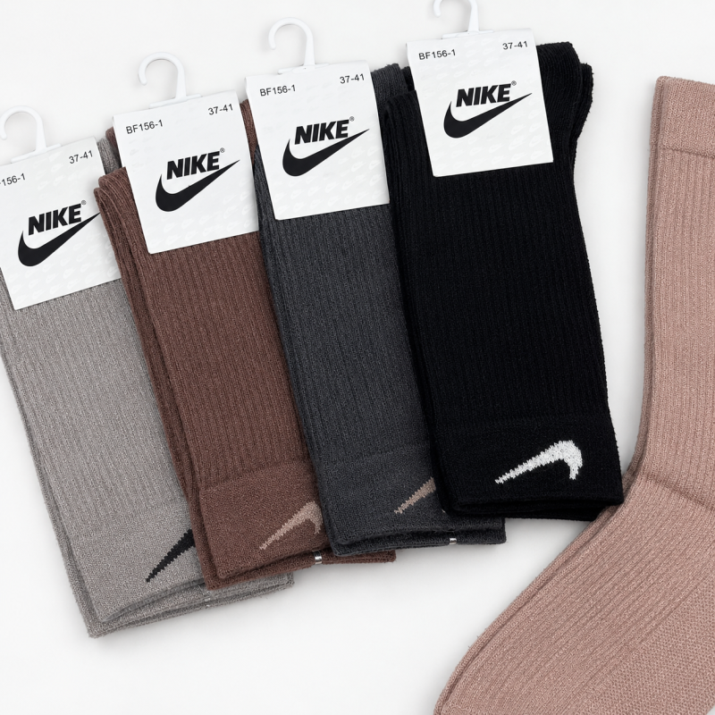 Кашемірові спортивні шкарпетки Nike
